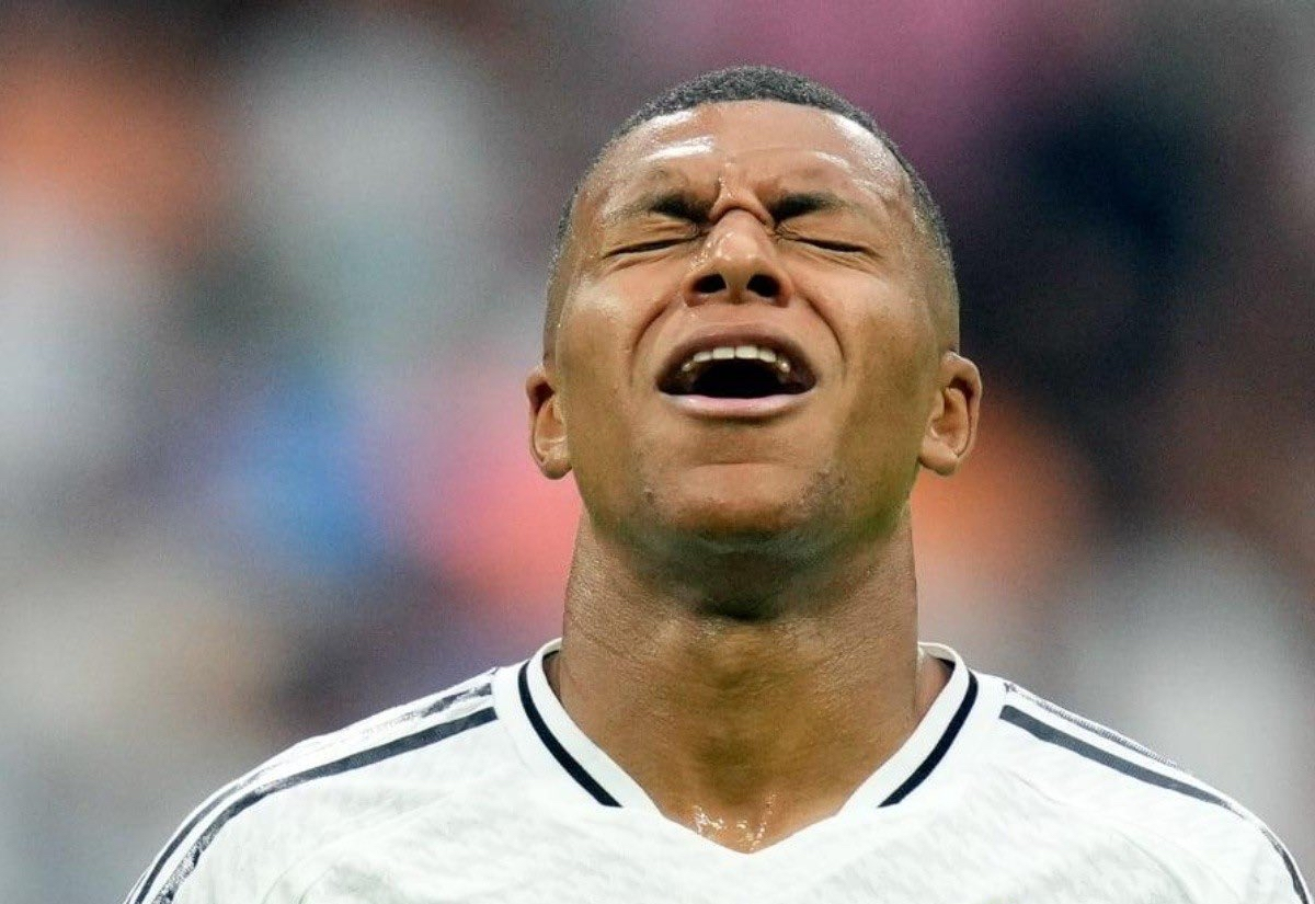 曼联完胜墨西哥，姆巴佩刷新纪录